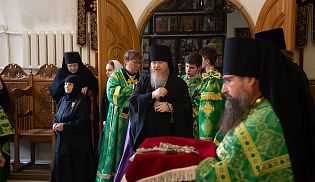 Епископ Алатырский и Батыревский Феодосий возглавил Престольные торжества в Свято-Троицком мужском монастыре города Алатырь