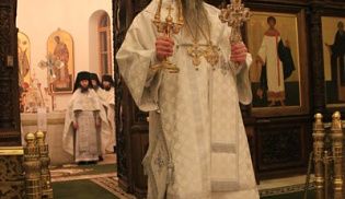 В Рождество Христово епископ Феодор совершил Рождественское богослужение в Свято-Троицком мужском монастыре г. Алатырь