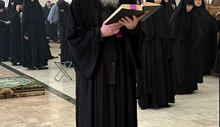 Епископ Алатырский и Порецкий Феодосий совершил первую в этом году Литургию Преждеосвященных Даров