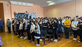 Новое здание школы было освящено в селе Сугуты