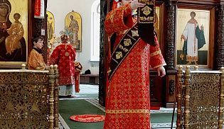 Епископ Алатырский и Порецкий Феодосий в Неделю святых жен-мироносиц совершил Божественную Литургию в Свято-Троицком мужском монастыре города Алатырь